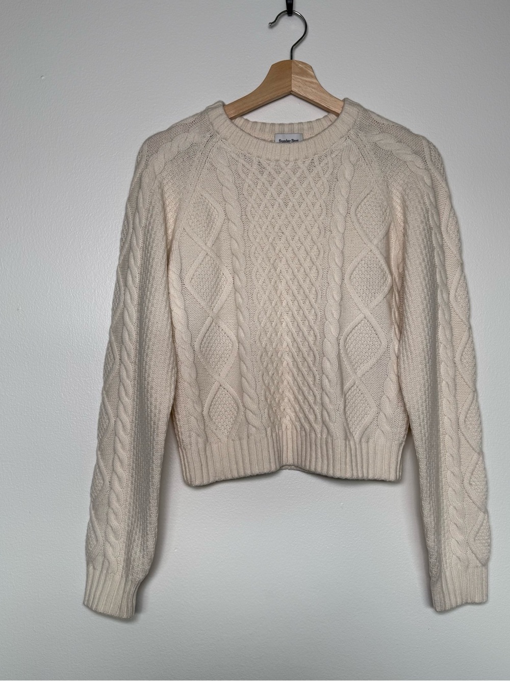Aritzia Sunday Best Sweater Womens Sz XS Cream Cable Knit Wool Blend Pullover